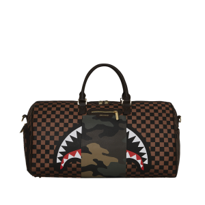EXTERIOR GOLD ZIP POCKET SHARKS IN PARIS DUFFLE